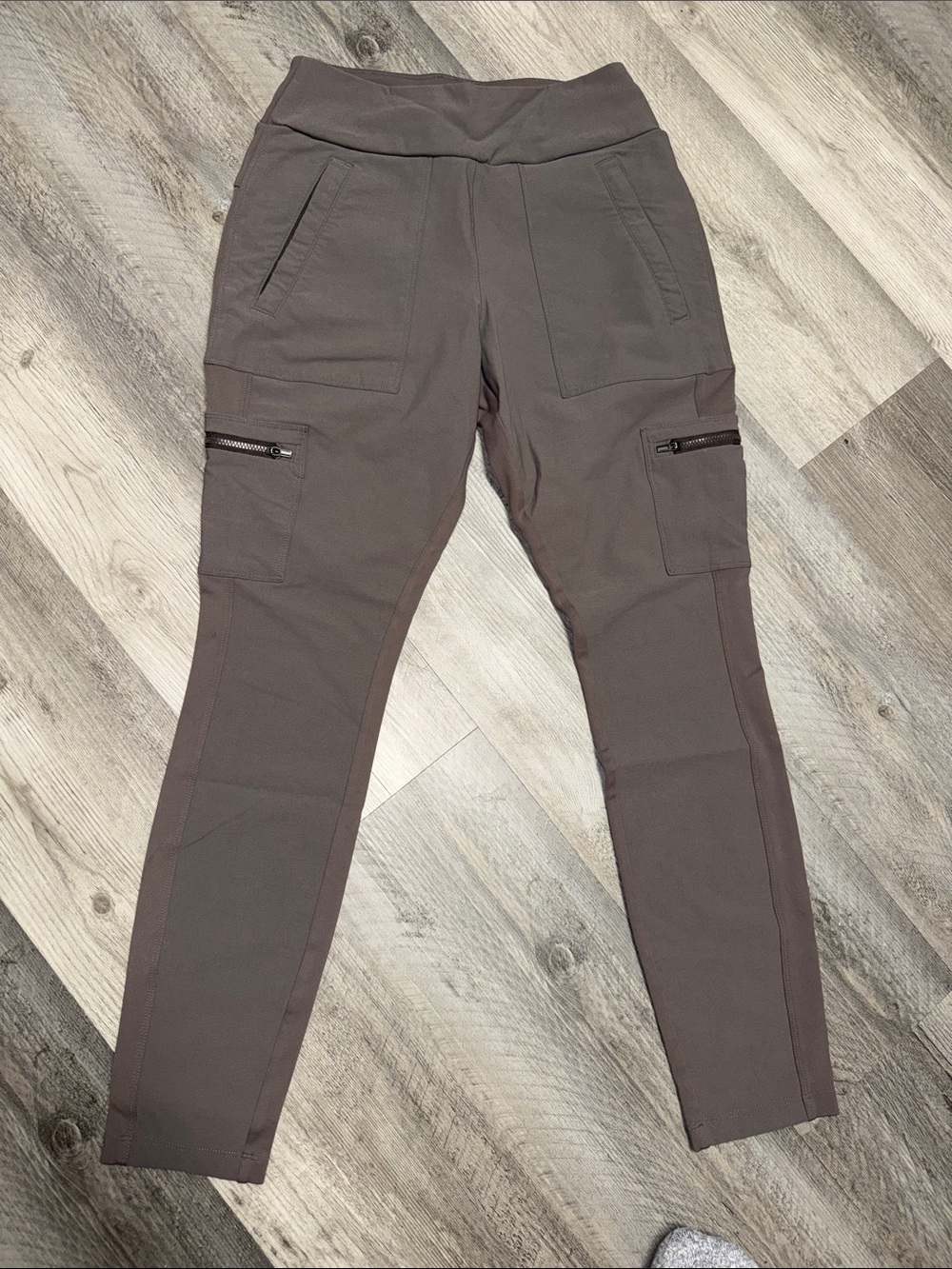 Athleta - Headlands Hybrid Cargo pants bottoms leggings tights - Picture 1 of 4